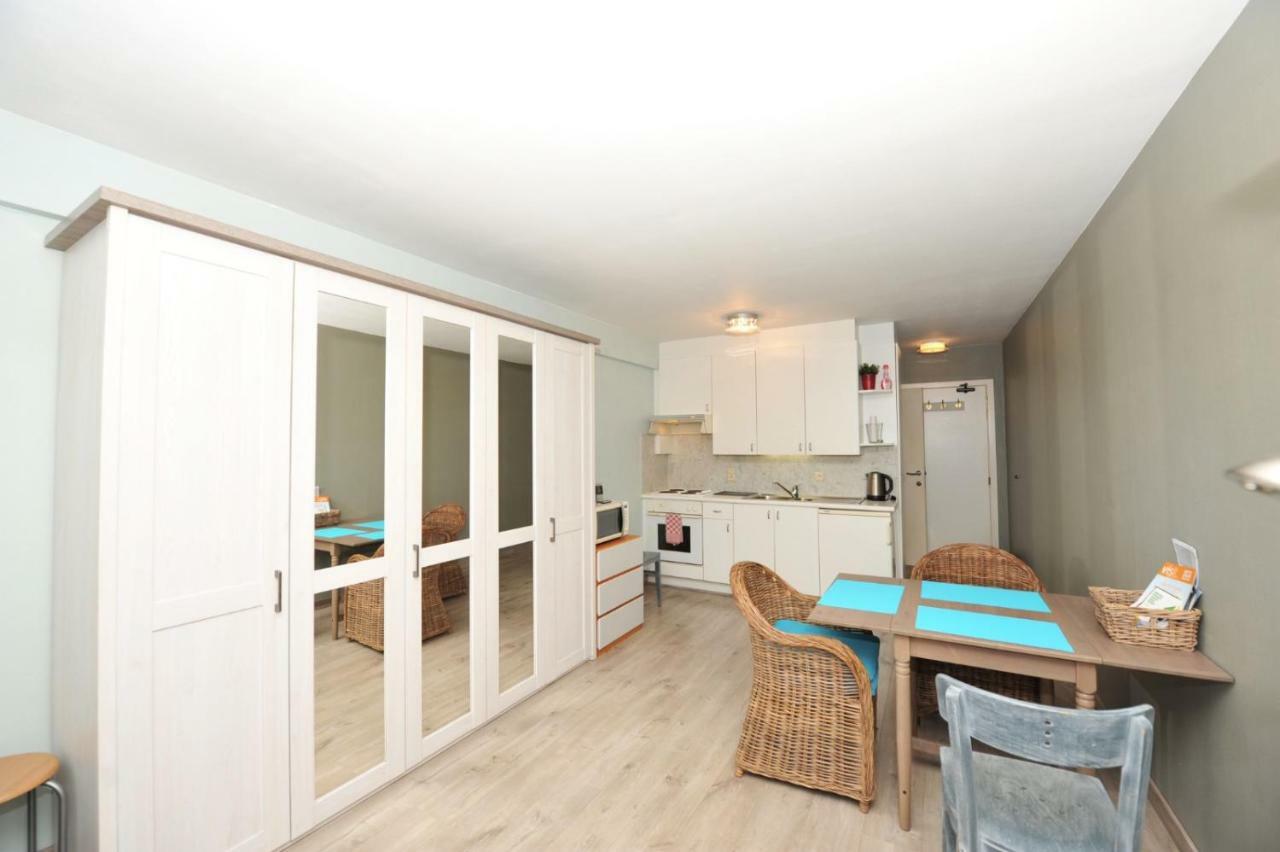Toffe Studio Op 300M Van De Zeedijk Van Oostende Luaran gambar